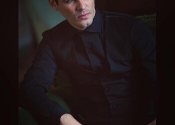 Nick Voss: Sailing the Seven Seas of Sensual and Electric Pop Mastery